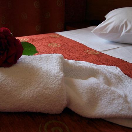 Selianítika Hotel Kiani Akti מראה חיצוני תמונה